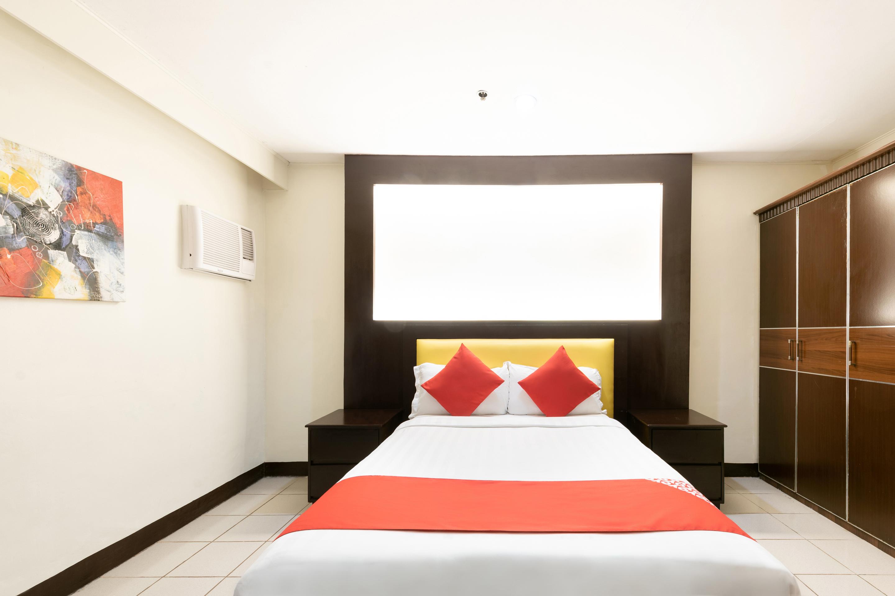 Oyo 115 Northridge Mansions Cidade Quezon Exterior foto